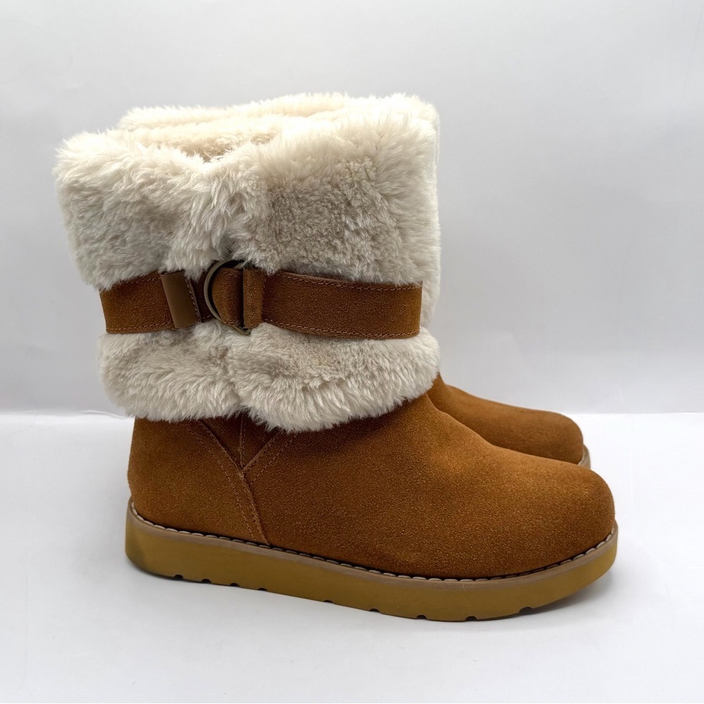 NEW Lands' End Suede
Winter Boots Faux Fur Sherpa
Buckle Trim Size 6B Snowdrift - Picture 2 of 8